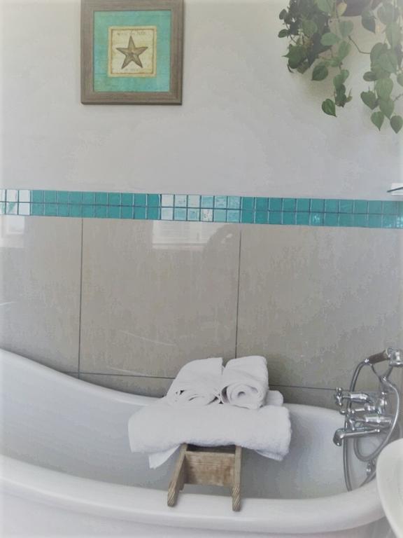Bucaco Sud Guest House Bettyʼs Bay Exterior foto